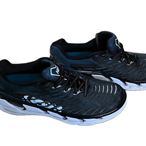 Hoka One Mens Vanquish 3 1014791 MNMG Blue Running Shoes Sneakers US Size 10.5 - Picture 4 of 9